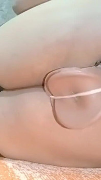 나는 거대한 통통한 장난감을 좋아한다!!!