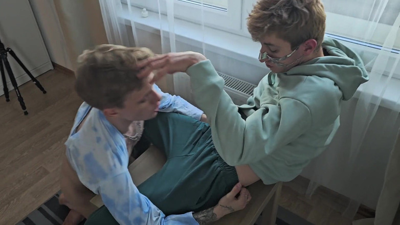 Ethan Lestray: Follada En El Culo Apretado De Un Twink Con Una...