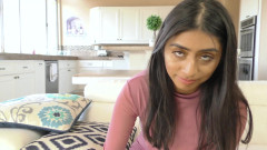 Chica Suicida DVD: Violet lascia che l'agente di prova giochi con le sue...