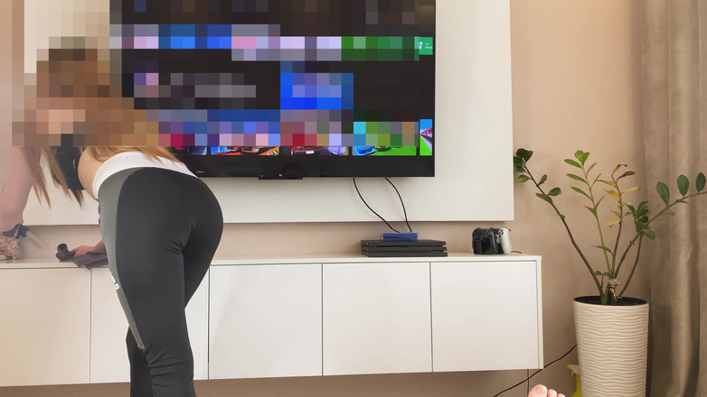 CumInMyMouthBaby: Macocha uczy pasierba, jak prawidłowo się pieprzyć - rosyjski amator z...