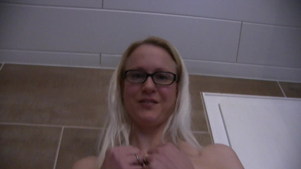 Blondehexe: Sange kesal