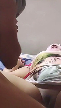 Isteri montel deepthroat batang lelaki Arab besar
