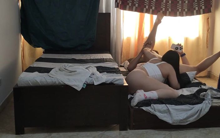 Milf latina n destefi: Questo succede quando siamo da soli a casa con la...