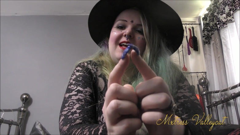 Mxtress Valleycat: Penis shrinking spell
