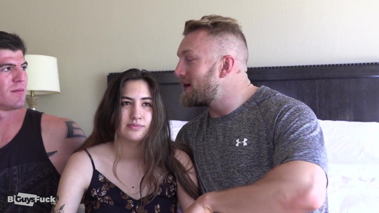 Bi Guys Fuck: Bi Sexual Debut with Robby V. Now Loves Cock!