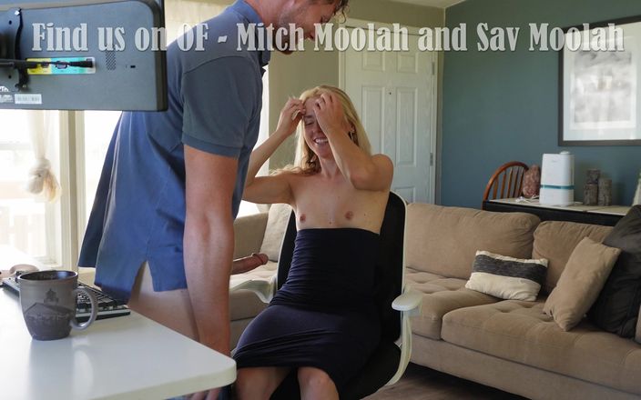 Sav Moolah: Mon patron m’a baisée au bureau