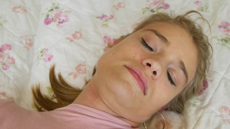 Young Sophie: Hij laat me geen keus