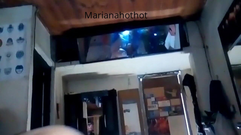 Marian sofar: Marianahohot jest kochankiem kogutów