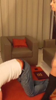 Sadistic Nicole Kick Bobby Hard