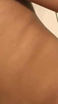 Madura morena milf monta duro polla a facial