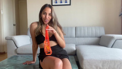 Goddess Alexa femdom: Te agresez în fața iubitelor mele