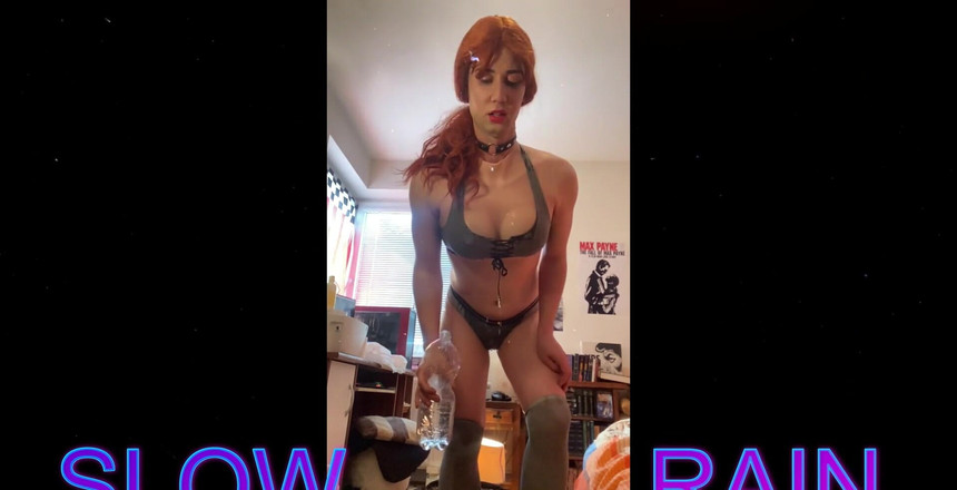 Anna Rios: Lluvia lenta (púrpura)