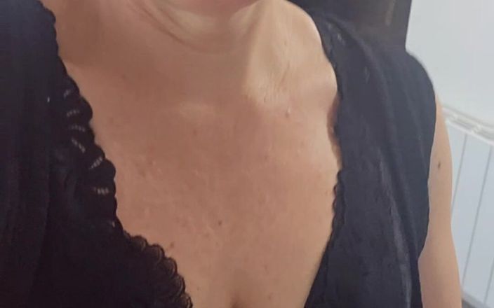 Sofy13: Coucou mon cheri tu me herengag