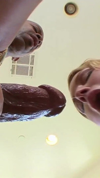 Flower tucci - ağzın için çok büyük