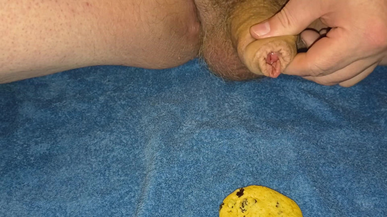 Player026: Cookie Cum Shot