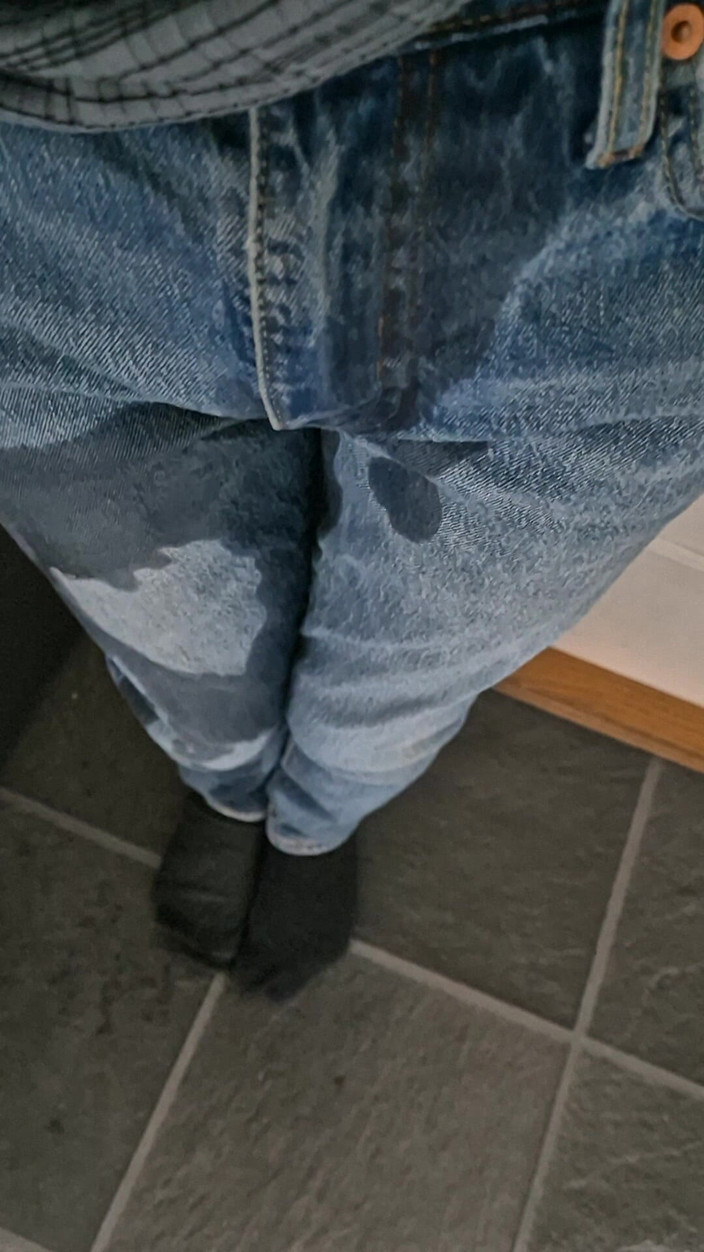 ABDL Diapers by Norsken77: Jeans Piss