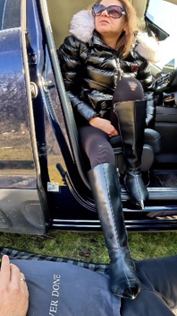Niesamowite bootworship