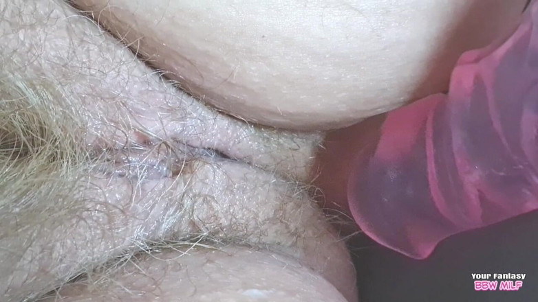BBW_Wife: 아줌마의 새로운 딜도 클로즈업(거유 후장 털이 무성한 보지 집에서 만든 마누라 밀프 PAWG GILF 페티쉬 아마추어 미시)