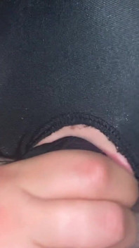 Kouření přes punčocháče a sperma