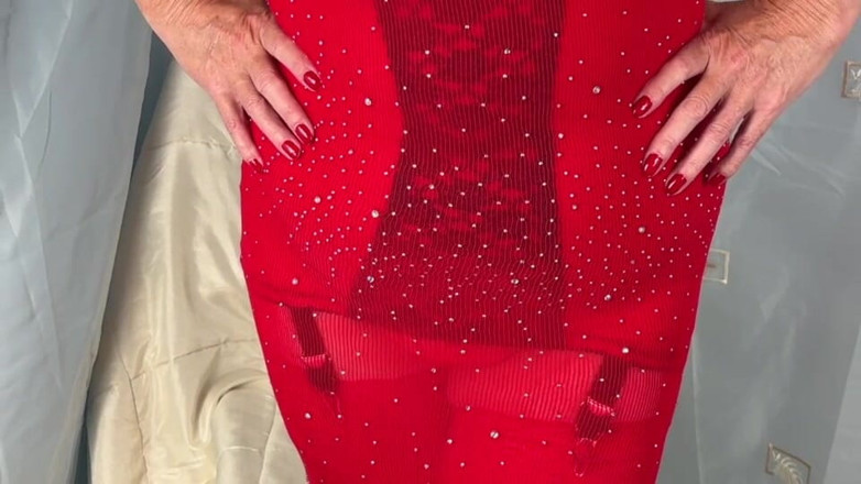 Aunty Sandra vintage girdle queen: Aunty Sandra All in Red Vgq 75