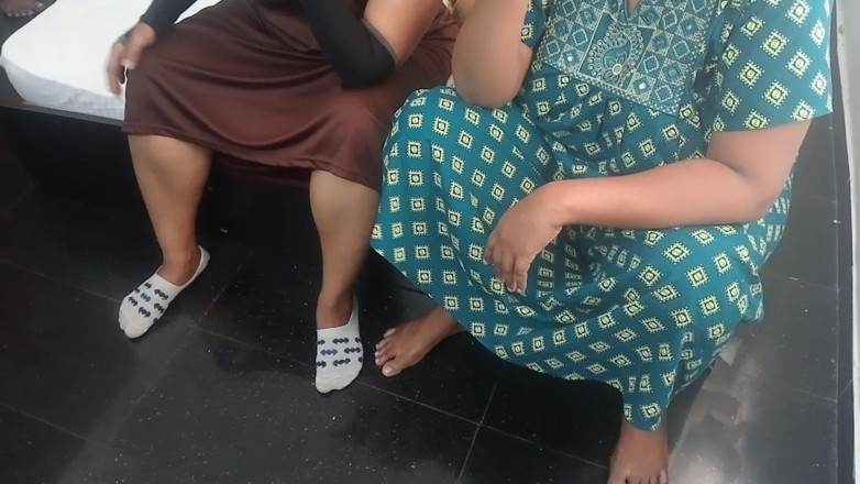 Tamil lesbian: Discutido sobre shoot