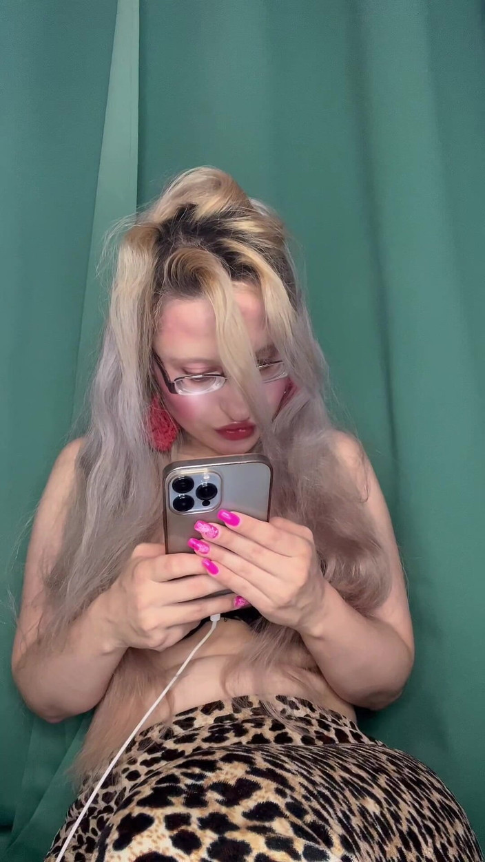 FinDom Goaldigger: Mãos livres - sessão de webcam para Ege