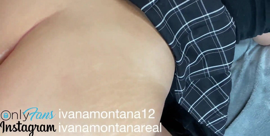 Ivana Montana: Dulce chica follada por su maestro pervertido