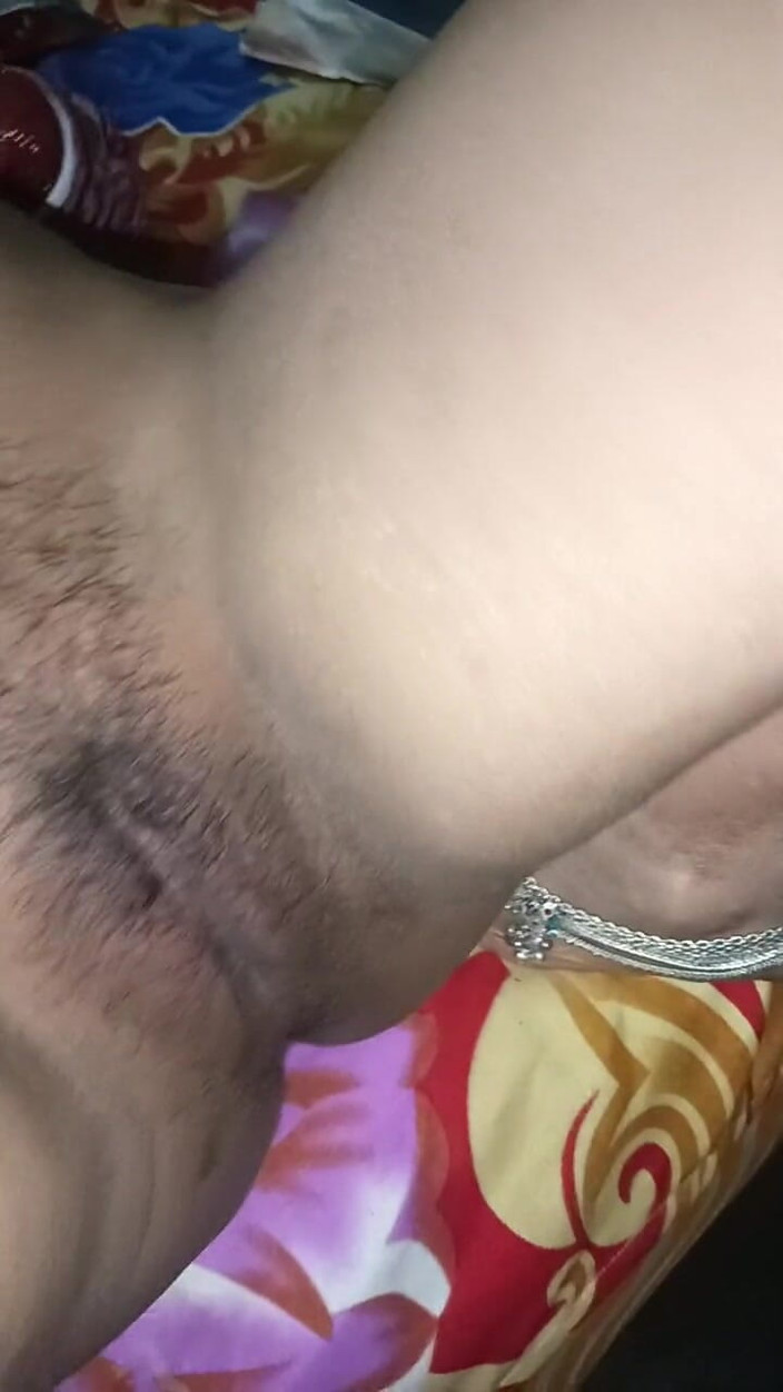 pooja99999: Desi pooja, schwangere bhabhi, enormer fick