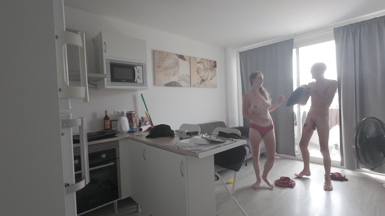 SkinnyWithAHugeDick: Jak Jsem Šel Od Uklízím Dům Mít Sperma V Puse