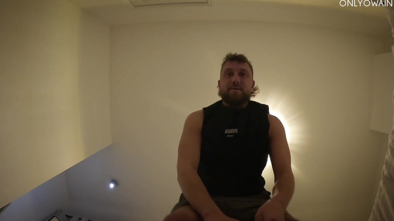 Onlyowain: Mit klebeband gefesselt und gefesselt