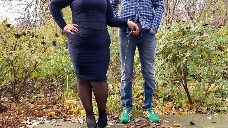 OurFetishLife: Jsi vážně moje nevlastní matka?