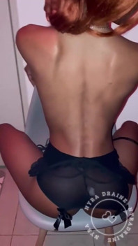 Lesbian Craves for BBC Pounding Her