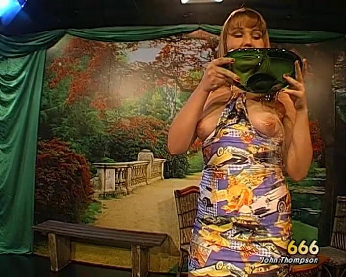 GGG John Thompson OLD STYLE: Omg! Brunette with Big Tits Gets Fucked by Group in...