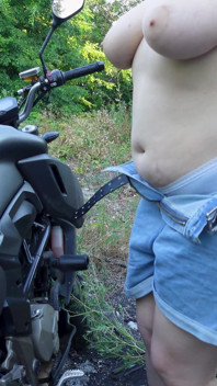 Moto MILF sıcak seks sonra bir adam becerdin