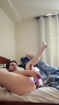 Evlilik yatak odamda dildo