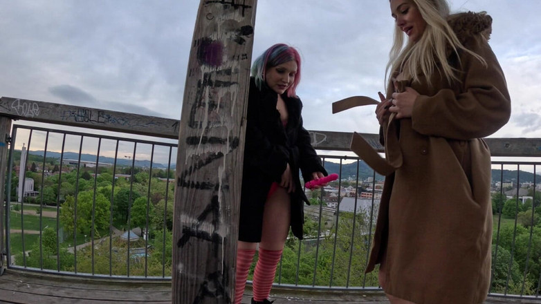 Beverly peach: Zvrhlé dobrodružství u jezera!