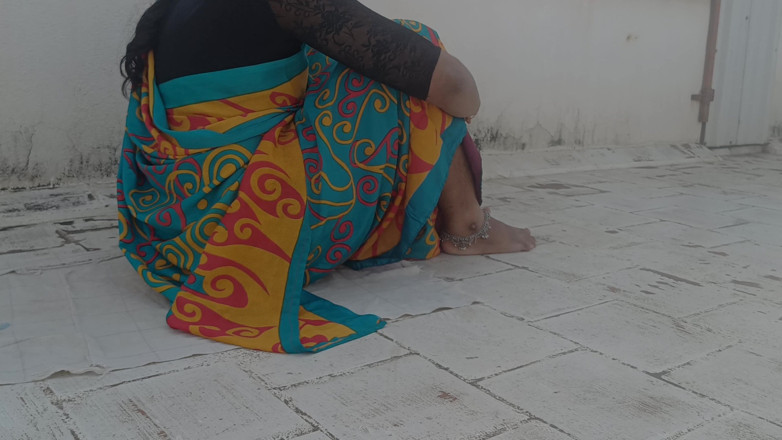 Inba: Homens solteiros fodendo mulheres casadas no terraço