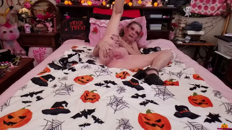 Sexy Sandra N Sir Christopher: Halloween 2026 Dress Anal Tease