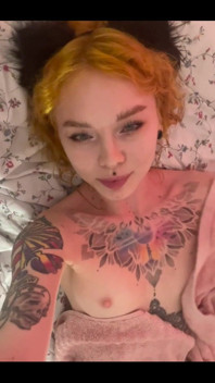 What if I Play with My Tits Like This in Front of You
