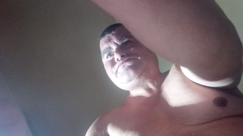 Lovvetoyy: Tentando Me Abrir