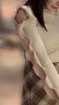 Asian Angel 25069