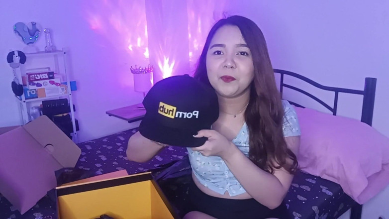 AsianSharinami: Pornhub에서 내 25k 가입자 선물을 언박싱