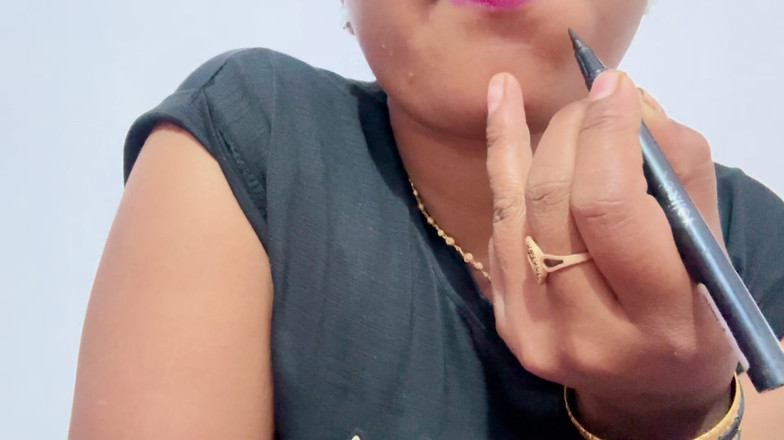 Mary V: Sexy tamilská teta na kameru Živý videohovor se sexem