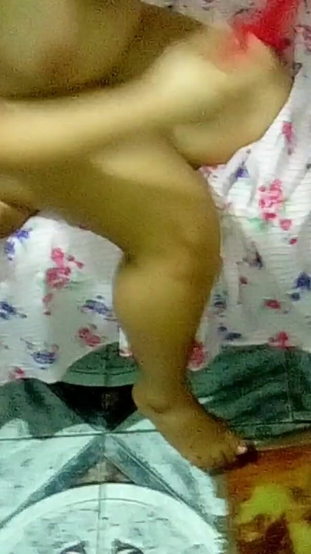 Big pussy wife exhibiting and fucking (Slut Brazil)