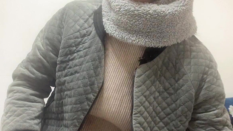 sweethanajapanese: Pissing Pussy Hairy with Tiny Tit Tiny Body Petite Cute...