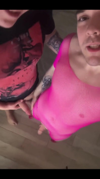 Ai văzut încă noul nostru videoclip