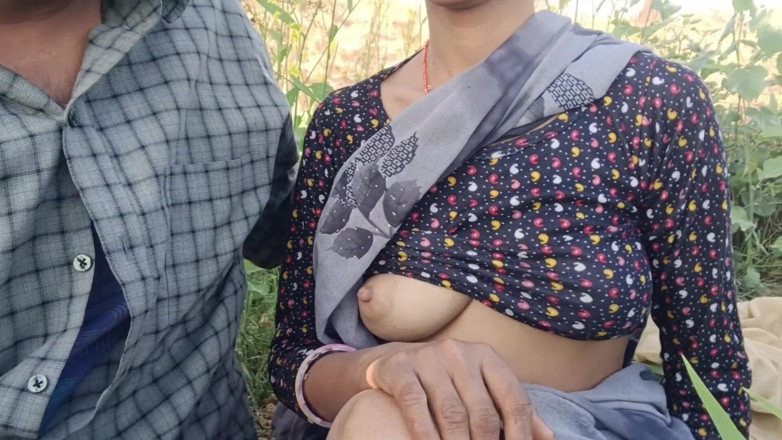 seema: Hindi Mai Sister-in-law Went to the Farm to Take Fodder...