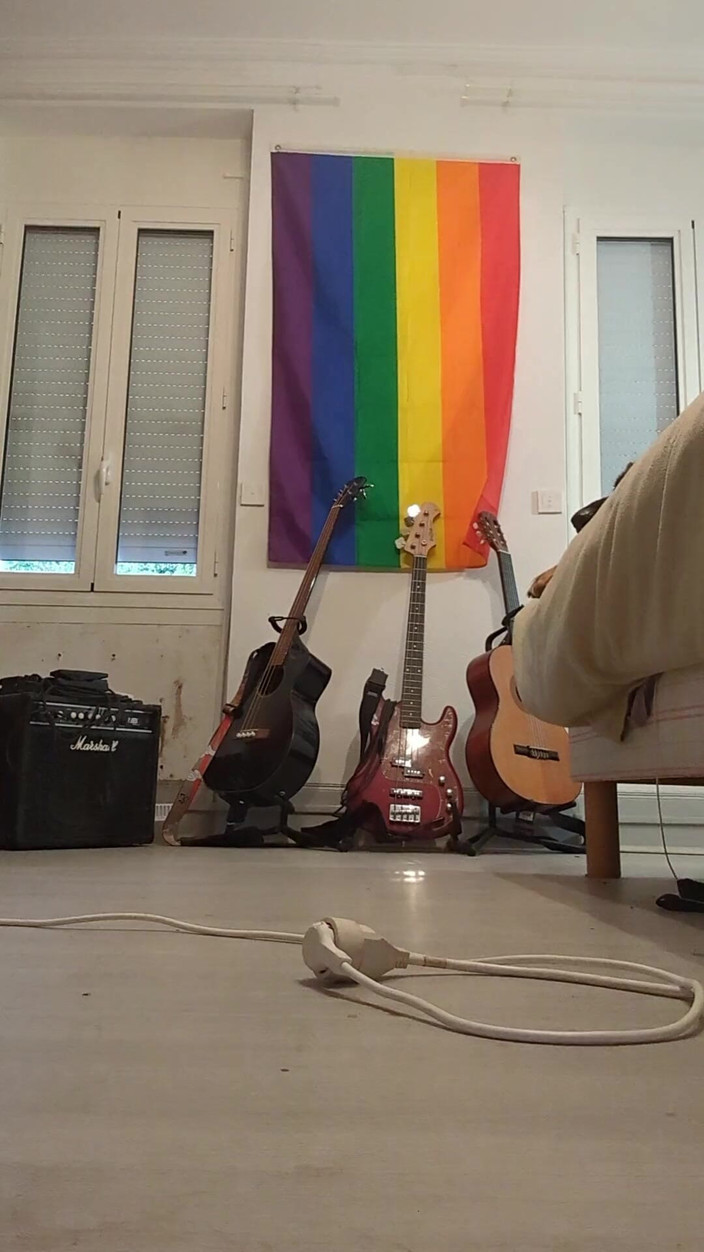 Pupdan: Ziua 13 din dispozitiv de castitate - Supunerea Stăpânului ca o adulmecare...