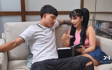 Danner Mendez: Ders çalışma arkadaşımın bekaretini alıyorum - Danner Mendez ve Min Galilea