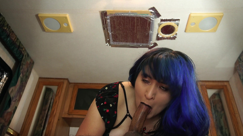 VickyVixen: Little Goth Mouth Vs Big Juicy Cock